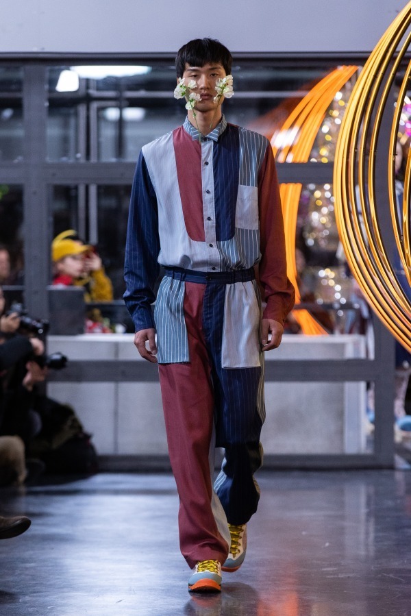 ヘンリック ヴィブスコフ(HENRIK VIBSKOV) 2019-20年秋冬