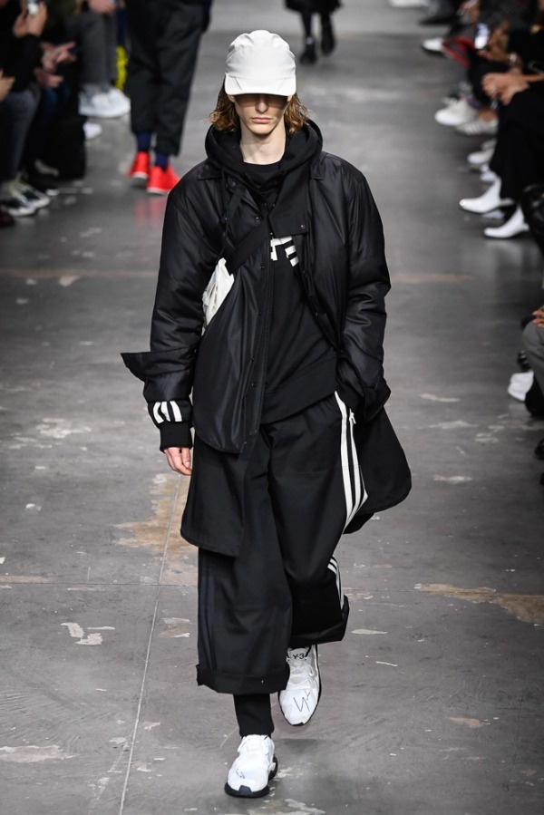 ワイスリー(Y-3) 2019-20年秋冬メンズコレクション シルエット - 写真8