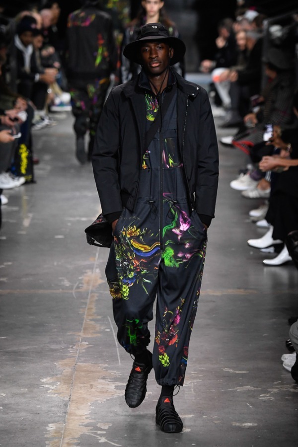 ワイスリー(Y-3) 2019-20年秋冬メンズコレクション シルエット - 写真19