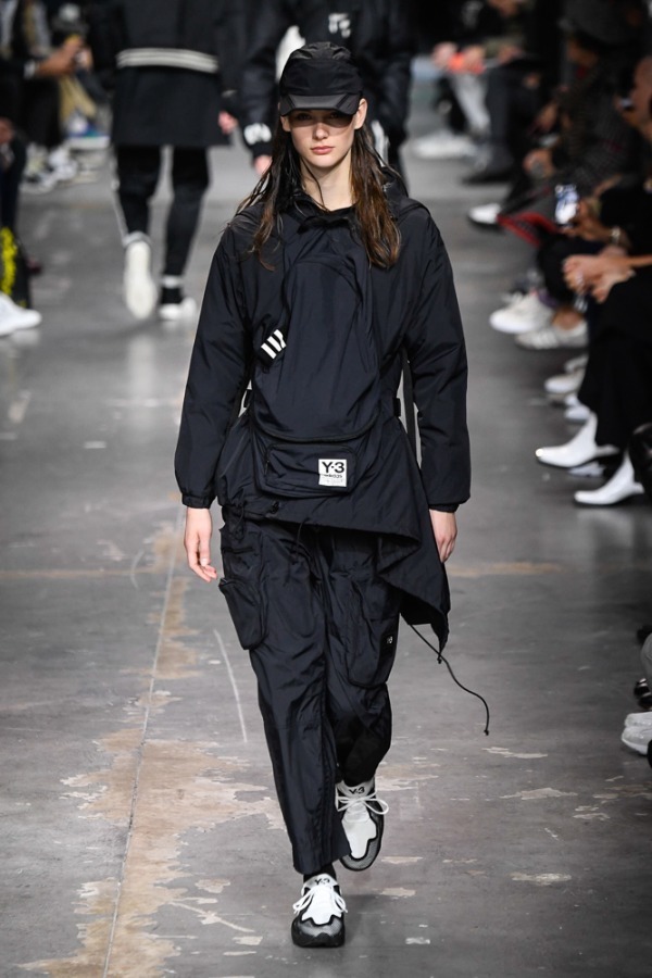 ワイスリー(Y-3) 2019-20年秋冬ウィメンズコレクション  - 写真16