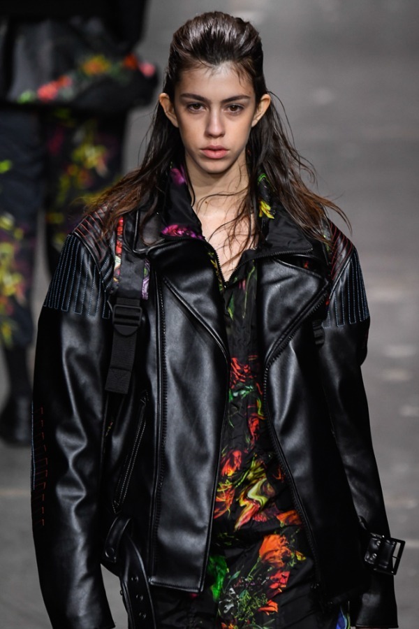 ワイスリー(Y-3) 2019-20年秋冬ウィメンズコレクション  - 写真38