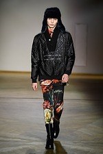 ポール・スミス 2019年秋冬メンズコレクション、テーラードに映し出される異なる表情｜写真46