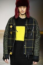 ポール・スミス 2019年秋冬メンズコレクション、テーラードに映し出される異なる表情｜写真48