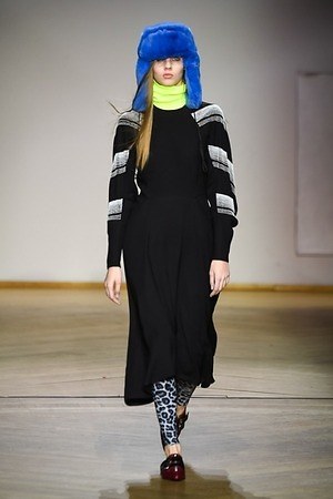 ポール・スミス 2019年秋冬ウィメンズコレクション、テーラードに隠れる女性らしさ｜写真4