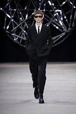 セリーヌ 2019年秋冬メンズコレクション - エディ・スリマンが巻き起こす新たな“ウェイヴ”｜写真1