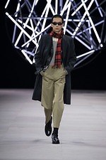 セリーヌ 2019年秋冬メンズコレクション - エディ・スリマンが巻き起こす新たな“ウェイヴ”｜写真23