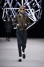 セリーヌ 2019年秋冬メンズコレクション - エディ・スリマンが巻き起こす新たな“ウェイヴ”｜写真24
