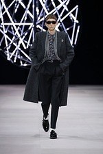 セリーヌ 2019年秋冬メンズコレクション - エディ・スリマンが巻き起こす新たな“ウェイヴ”｜写真27