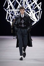 セリーヌ 2019年秋冬メンズコレクション - エディ・スリマンが巻き起こす新たな“ウェイヴ”｜写真30