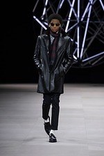 セリーヌ 2019年秋冬メンズコレクション - エディ・スリマンが巻き起こす新たな“ウェイヴ”｜写真40