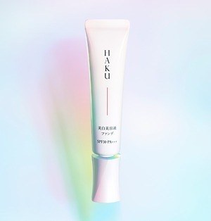 珍しい 未使用品☆シミに！HAKU 薬用 美白美容液ファンデ オークル10 2 
