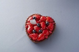 パティシエ エス コヤマ×セント レジス ホテル 大阪、カカオ種の果肉とシャンパンの限定トリュフ|写真6