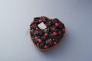 パティシエ エス コヤマ×セント レジス ホテル 大阪、カカオ種の果肉とシャンパンの限定トリュフ|写真7