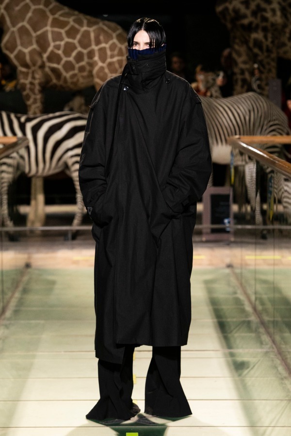 ヴェトモン(VETEMENTS) 2019-20年秋冬メンズコレクション ヴェトモン(VETEMENTS) 2019-20年秋冬メンズコレクション