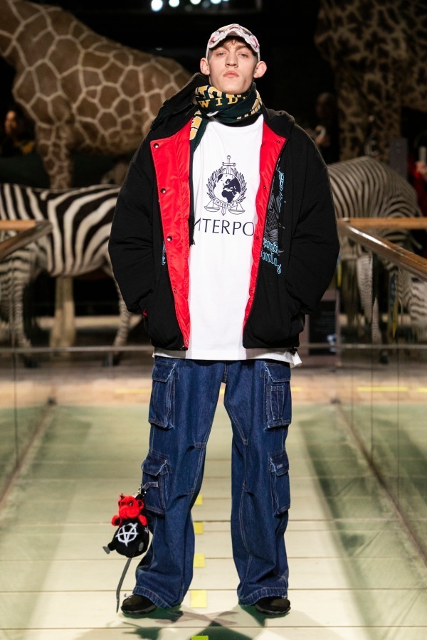 ヴェトモン(VETEMENTS) 2019-20年秋冬メンズコレクション  - 写真15