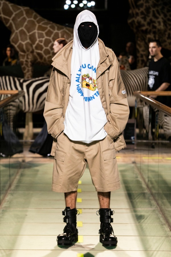 ヴェトモン(VETEMENTS) 2019-20年秋冬メンズコレクション  - 写真31