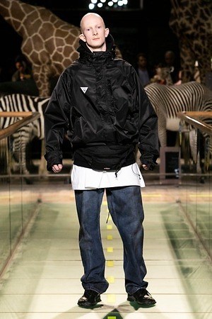 ヴェトモン(VETEMENTS) 2019-20年秋冬メンズコレクション  - 写真19