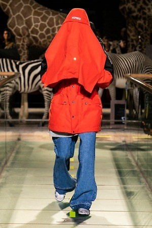 ヴェトモン(VETEMENTS) 2019-20年秋冬メンズコレクション  - 写真35
