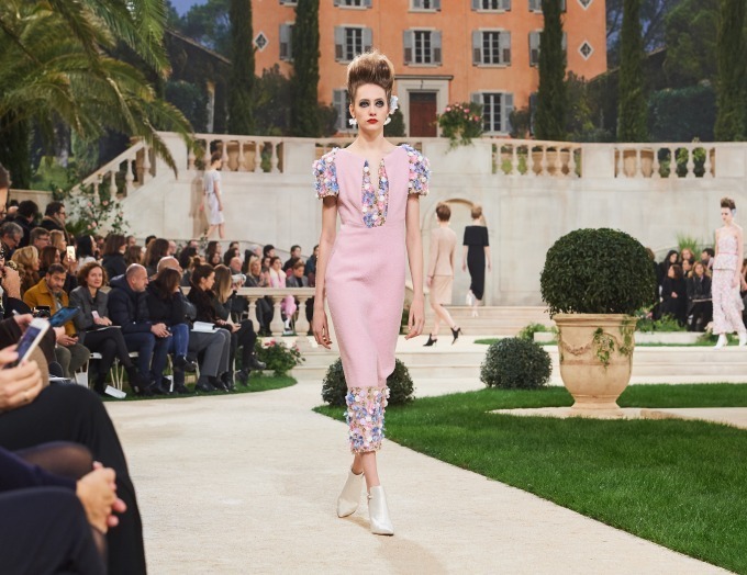 シャネル オートクチュール 2019年春夏<span>コレクション</span> - 写真18