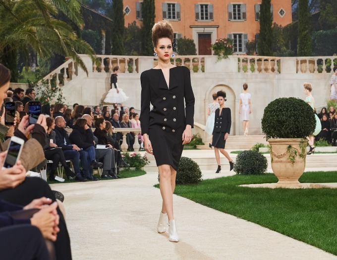 シャネル オートクチュール(CHANEL Haute Couture) 2019年春夏ウィメンズコレクション  - 写真28