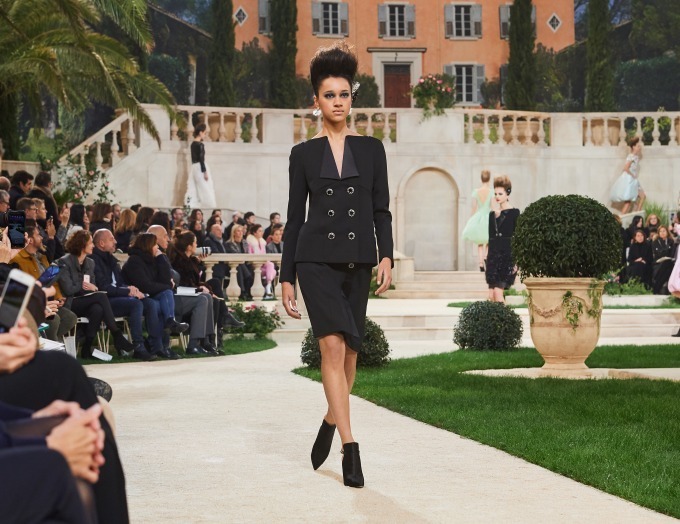シャネル オートクチュール 2019年春夏<span>コレクション</span> - 写真29