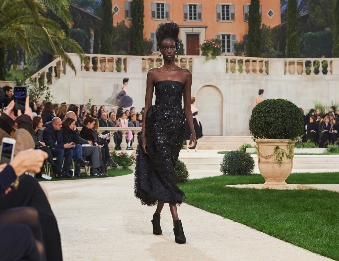 シャネル オートクチュール 2019年春夏<span>コレクション</span> - 写真3