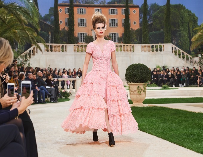 シャネル オートクチュール(CHANEL Haute Couture) 2019年春夏ウィメンズコレクション  - 写真60