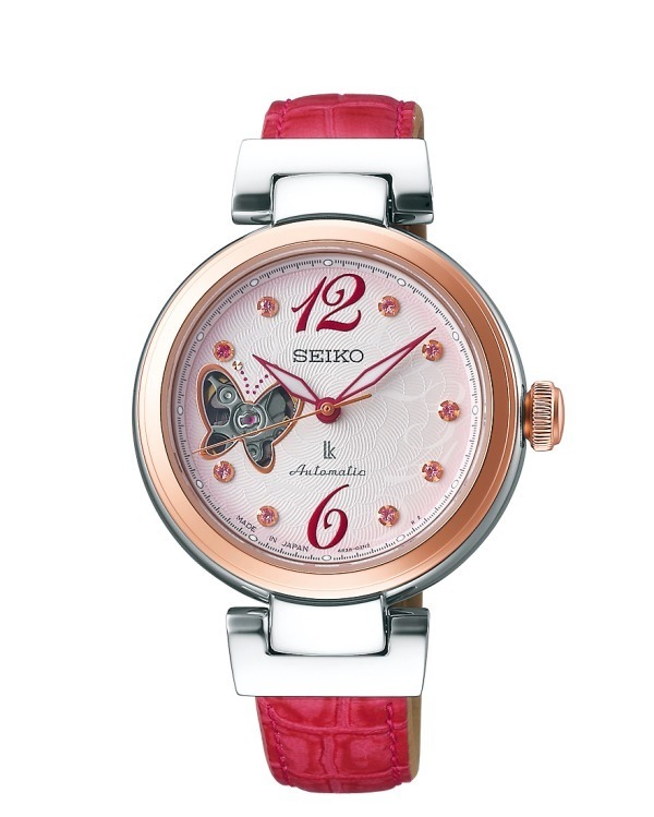 セイコーウオッチ"水に浮かぶ桜の花"を表現した腕時計
