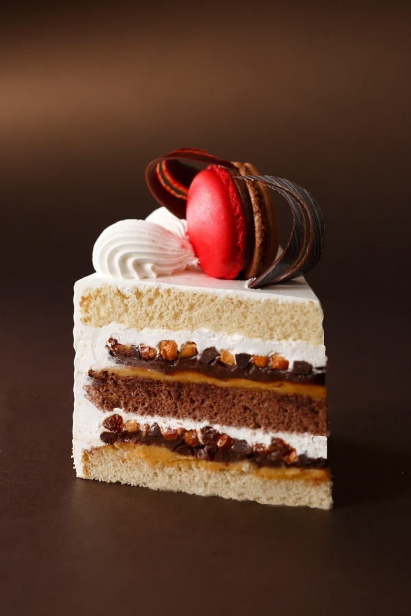 ホテルニューオータニのバレンタイン、"宝石箱"ボンボンショコラ＆スーパーチョコレートショートケーキ｜写真6