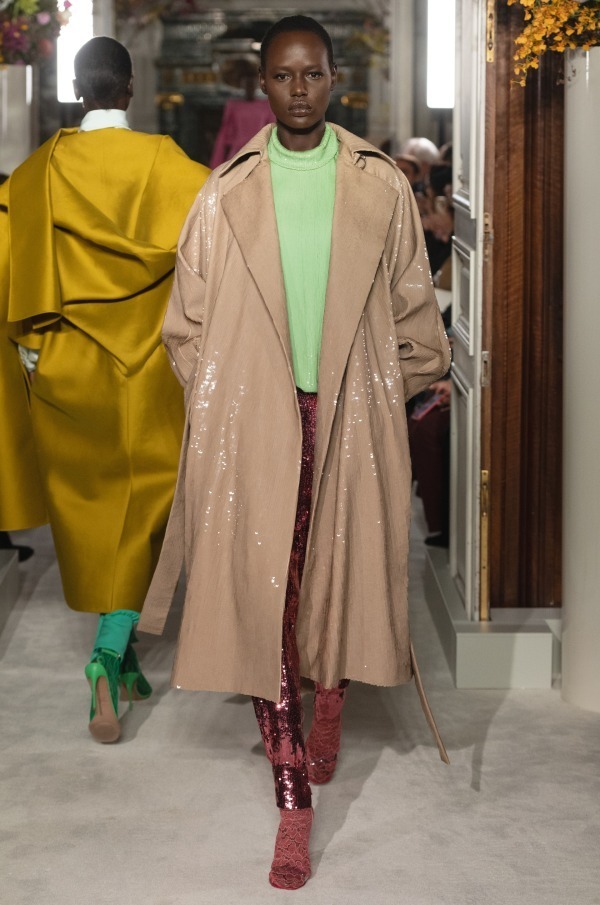 ヴァレンティノ オートクチュール(VALENTINO Haute Couture