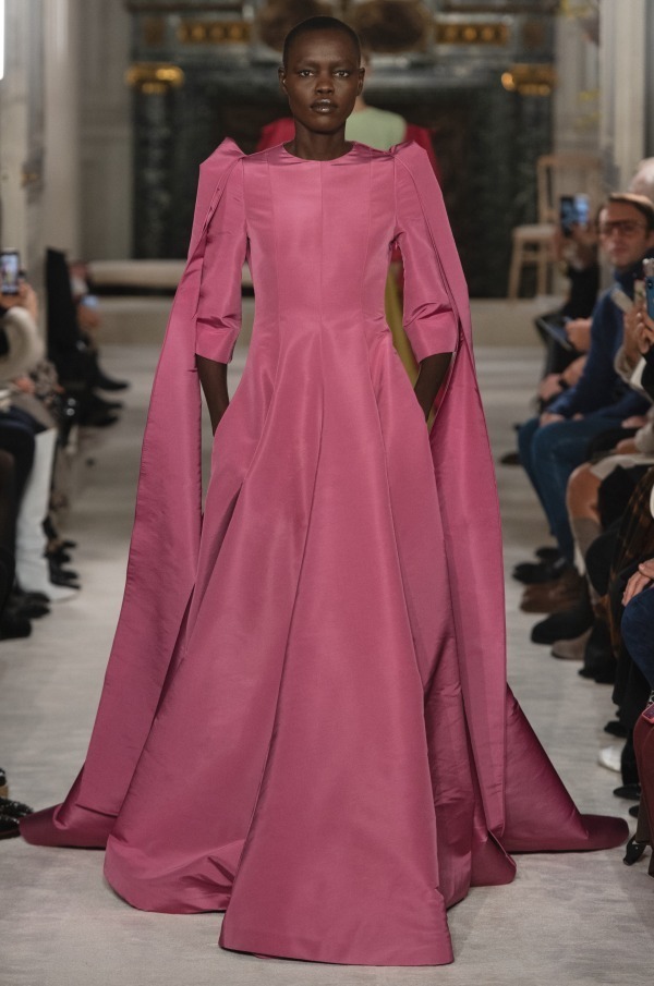 ヴァレンティノ オートクチュール(VALENTINO Haute Couture ) 2019年春夏ウィメンズコレクション  - 写真6