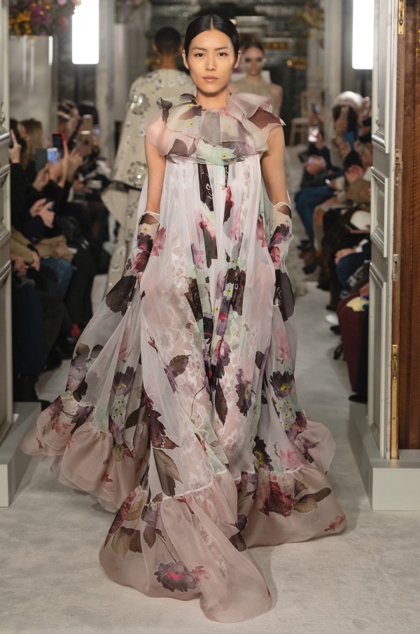 ヴァレンティノ オートクチュール(VALENTINO Haute Couture ) 2019年春夏ウィメンズコレクション  - 写真22