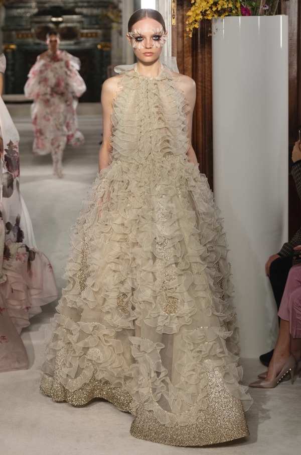 ヴァレンティノ オートクチュール(VALENTINO Haute Couture ) 2019年春夏ウィメンズコレクション  - 写真23