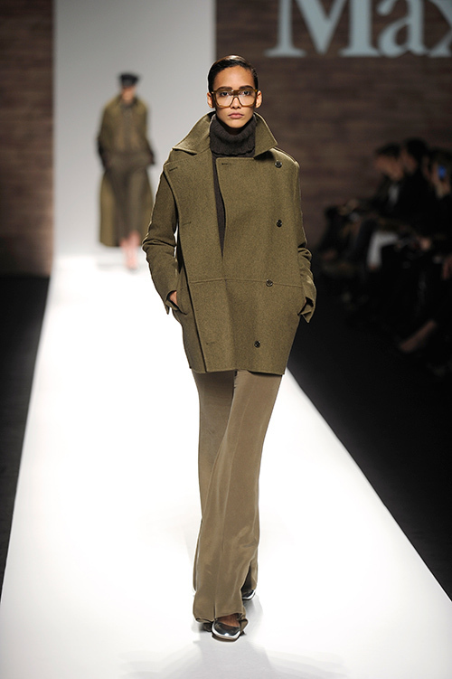 マックスマーラ(Max Mara) 2012-13年秋冬 ウィメンズコレクション  - 写真17