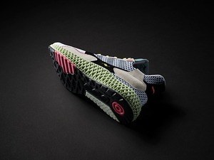 オリジナルアート作品#4 アディダス オリジナルス新作スニーカー「ZX 4000 4D」最新技術