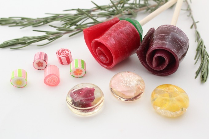 ロリポップキャンディー｜パパブブレ、食べられる花入りの宝石風キャンディや一輪花ロリポップなどホワイトデー限定で発売