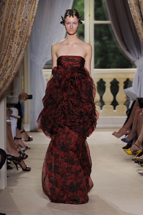 ジャンバティスタ ヴァリ オートクチュール(GiAMBATTiSTA VALLi Haute Couture) 2012-13年秋冬 ウィメンズコレクション  - 写真18