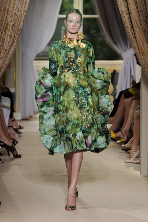 ジャンバティスタ ヴァリ オートクチュール(GiAMBATTiSTA VALLi Haute Couture) 2012-13年秋冬 ウィメンズコレクション  - 写真28