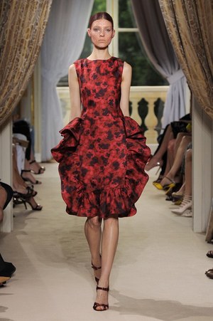 ジャンバティスタ ヴァリ オートクチュール(GiAMBATTiSTA VALLi Haute Couture) 2012-13年秋冬 ウィメンズコレクション  - 写真4