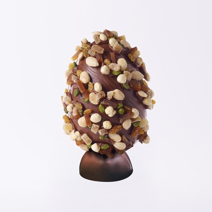 ピエール・エルメ・パリのイースター、約27cmのウサギチョコ＆濃厚キャラメル風の限定卵ショコラ｜写真9