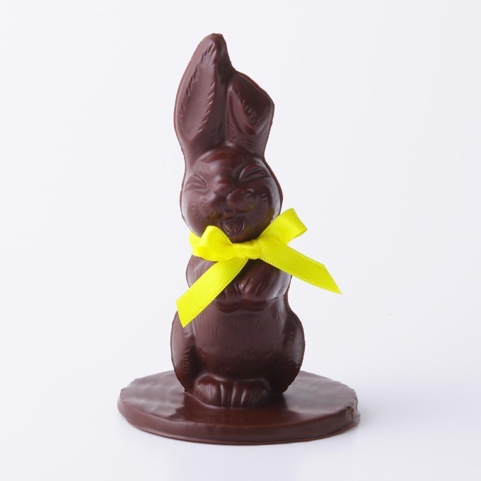 ピエール・エルメ・パリのイースター、約27cmのウサギチョコ＆濃厚キャラメル風の限定卵ショコラ｜写真2
