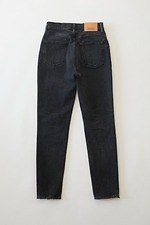 MOUSSY   マウジー  MVSブラックスキニーデニム   サイズ27 マウジーのジーンズ「MVS SKINNY JEANS」から新色ブラックが発売