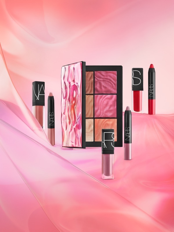 NARS、限定6色をセットした“春色”チークパレット＆人気シェードのリップセット発売｜写真1