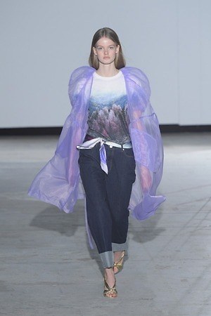 バウム ウンド ヘルガーテン(BAUM UND PFERDGARTEN) 2019-20年秋冬ウィメンズコレクション  - 写真13