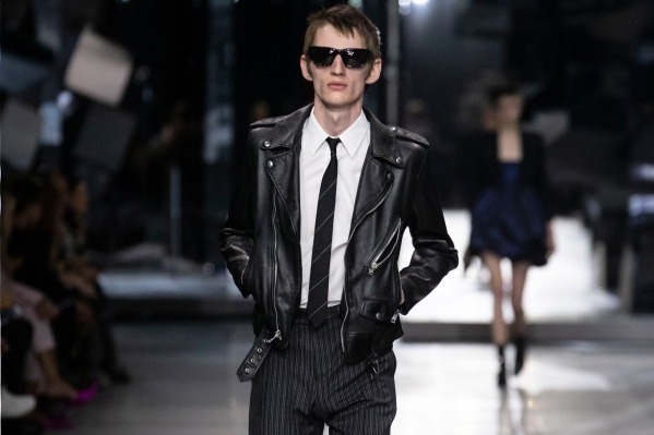 レイヤードスタイル｜春夏に着る“メンズレザー” - ラグジュアリーからカジュアルまで、気になるスタイルをピックアップ