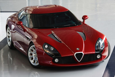 コスチューム ナショナルがインテリアを手がけた、世界に1台のアルファロメオ日本初公開