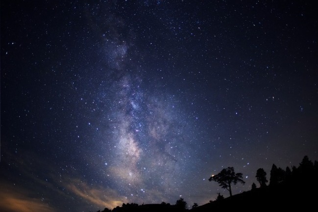 「天空の楽園 日本一の星空ナイトツアー」