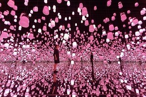 チームラボの春限定 桜色 プログラムがお台場で ランプの森が桜一色に ファッションプレス チームラボの春限定 桜色 プログラムがお台場で ランプの森が桜一色に ファッションプレス