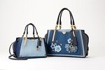 コーチの新作バッグ、デニム×レザーに花モチーフを組み合わせた日本限定ハンドバッグやサッチェルなど｜写真3