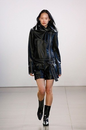 クラウディア リー(CLAUDIA LI) 2019-20年秋冬ウィメンズコレクション  - 写真4